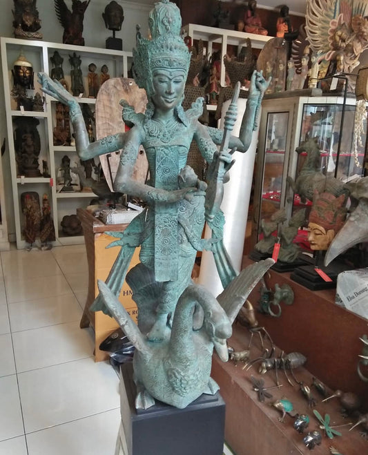 Saraswati Statue